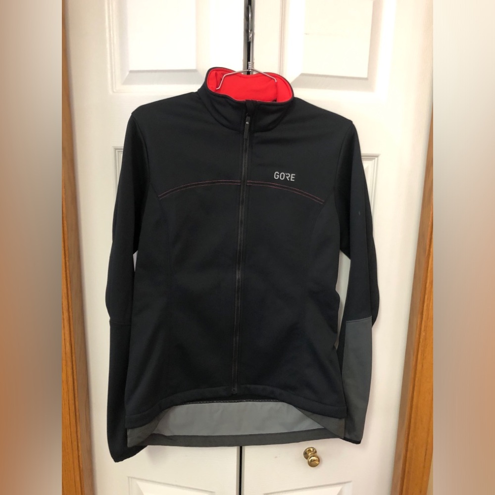 Women's Black and Gray Jacket